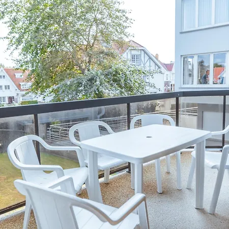 Charlotte C1 De Haan